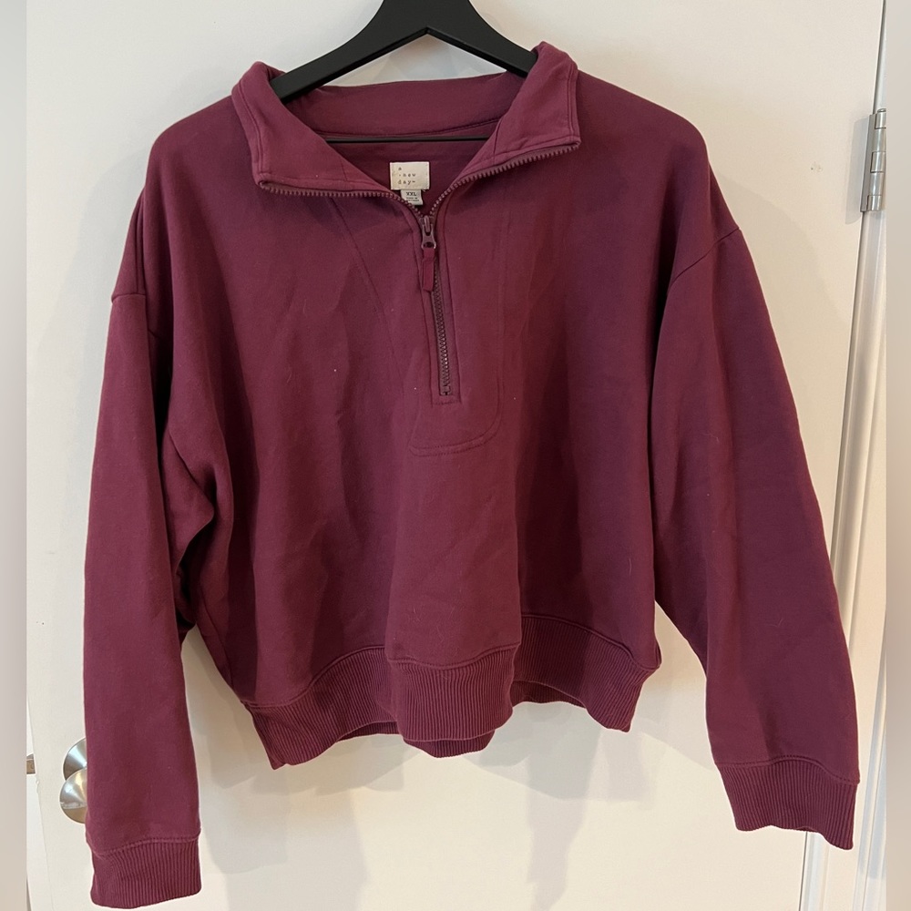 1/4 zip sweatshirt